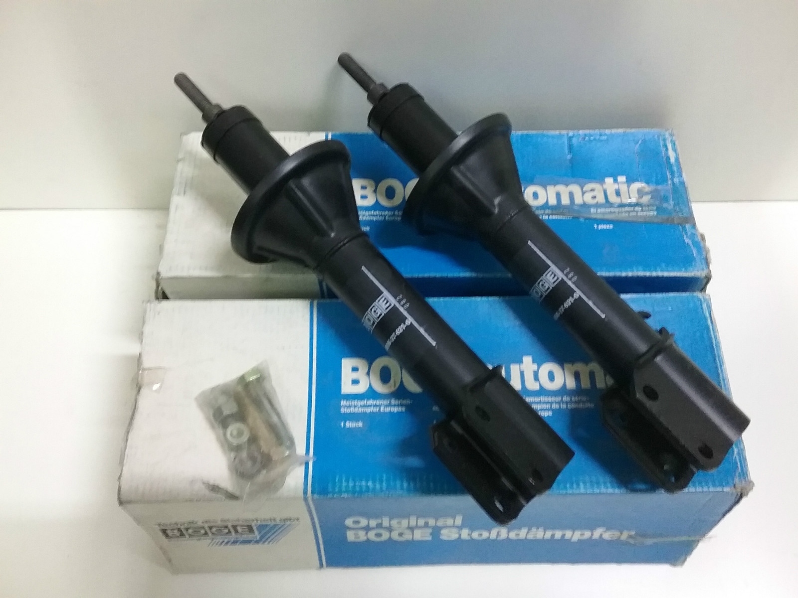 AMMORTIZZATORI ANTERIORI FORD FIESTA  '84-'89