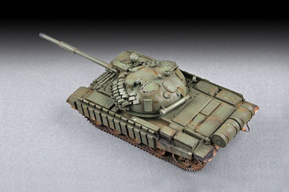 TROMPETER 07149 MODELLO RUSSO T-62 ERA (MOD.1972) 1/72