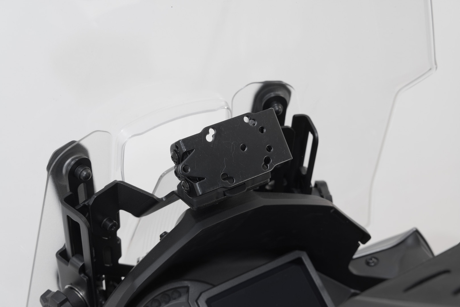 Sw-Motech Supporto GPS da cruscotto Nero. Kawasaki Versys 1000 (18-).