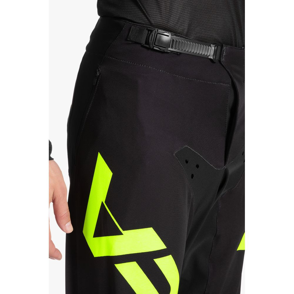 VR46 Pantaloni MTB Uomo Nero 30 - EQMPAMB0080430