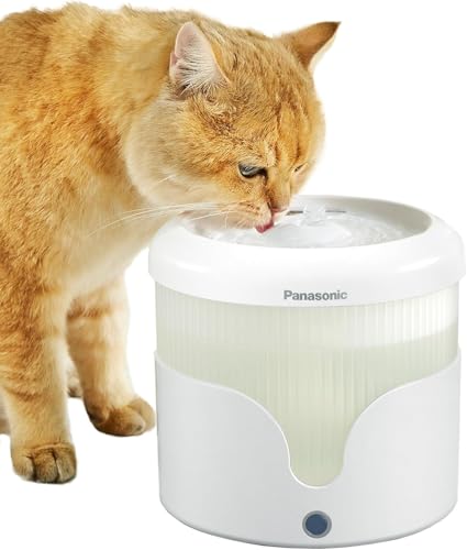 Panasonic Fontana Per Animali Domestici Cp-Jnw01-W, Fontana Per Gatti E Cani Di Taglia Medio-Piccola, Capacità 1,9L, Filtro A 4 Livelli, Super Silenzi