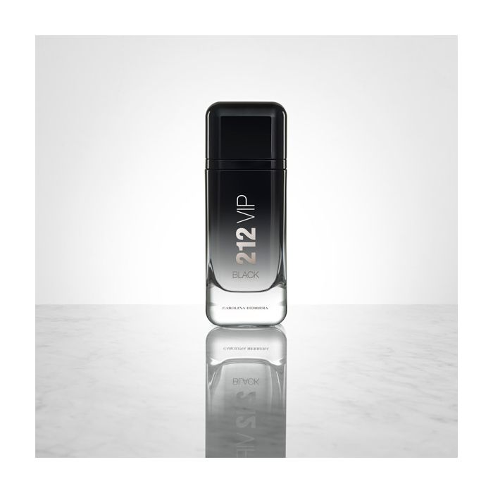 ¡48% Dto! 212 Vip Black Eau De Parfum 50 Ml