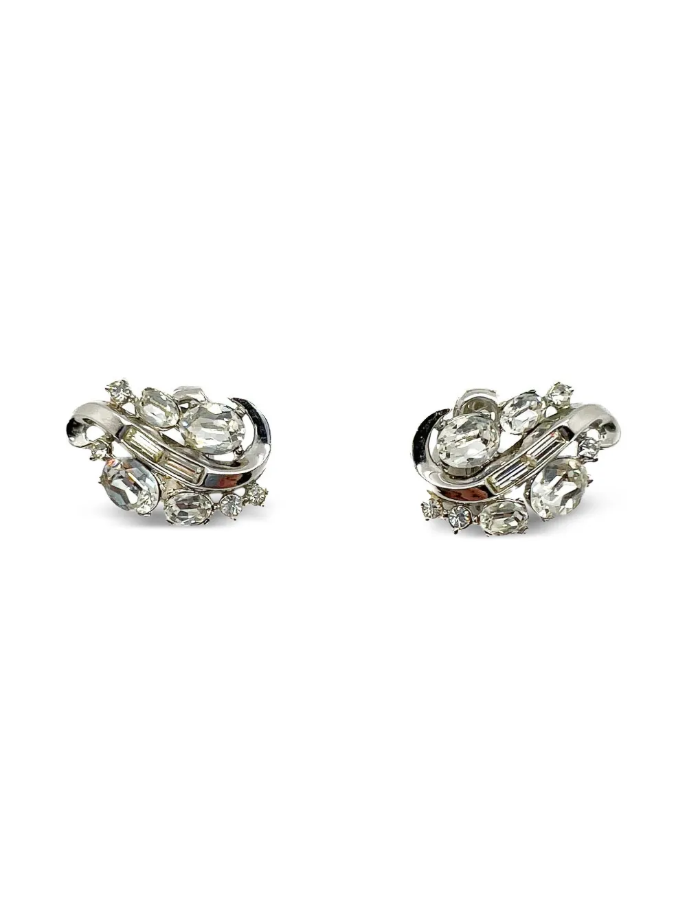 Jennifer Gibson Jewellery 1940's Vintage Crown Trifari Crystal Swirl earrings - Argento