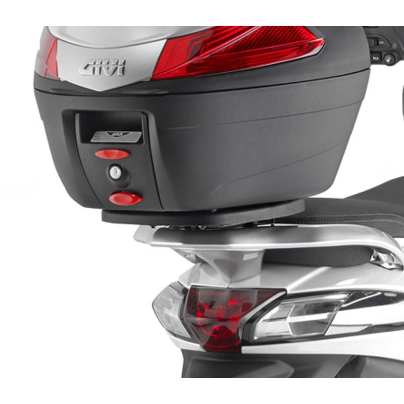 Attacco Posteriore Givi SR5611