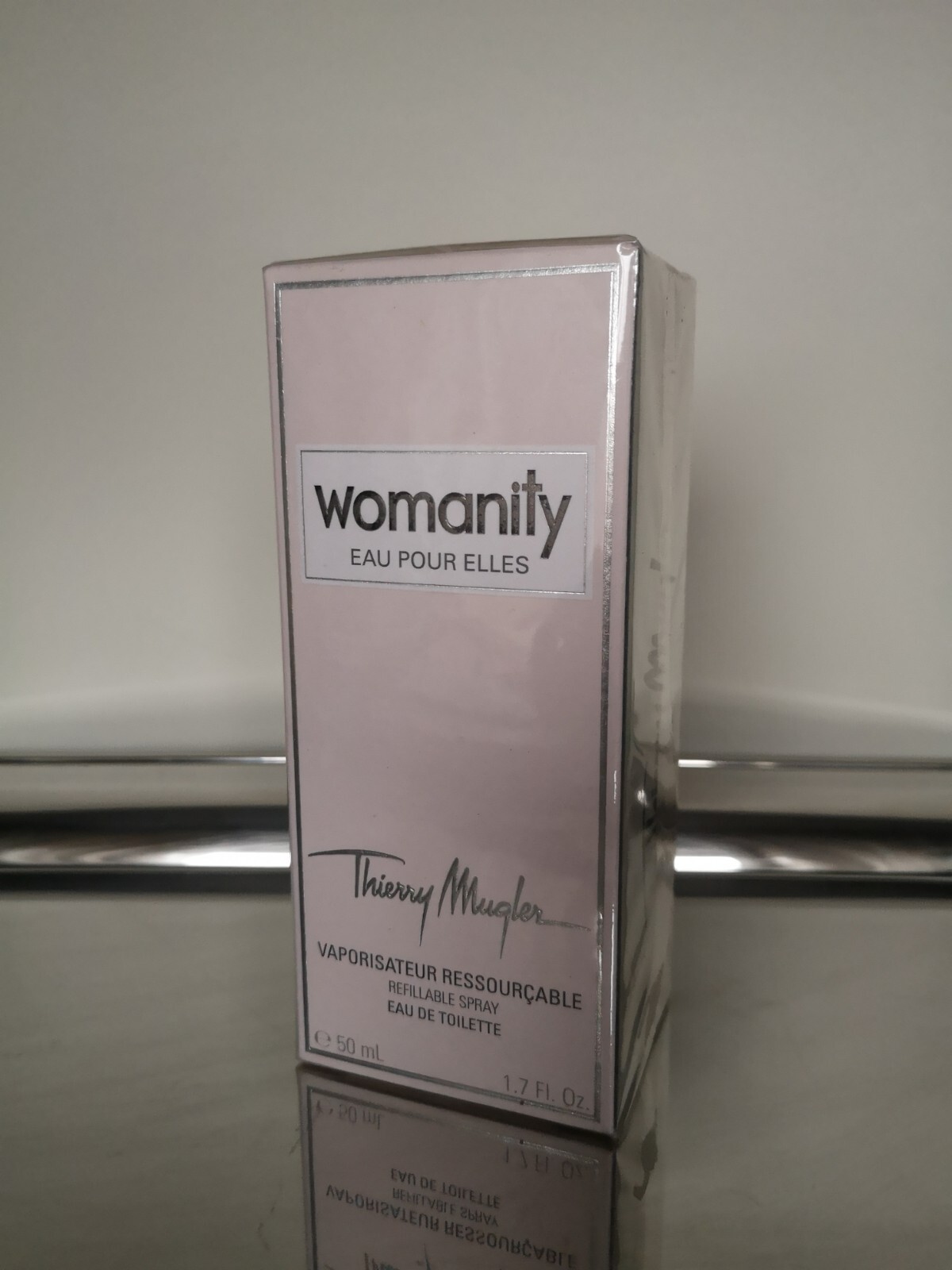 Thierry Mugler Womanity Eau Pour Elles Eau de Toilette Refillable Spray 50 ml