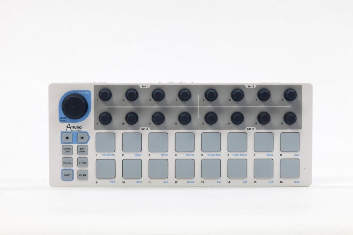 ARTURIA BEATSTEP CONTROLLER MIDI E SEQUENCER