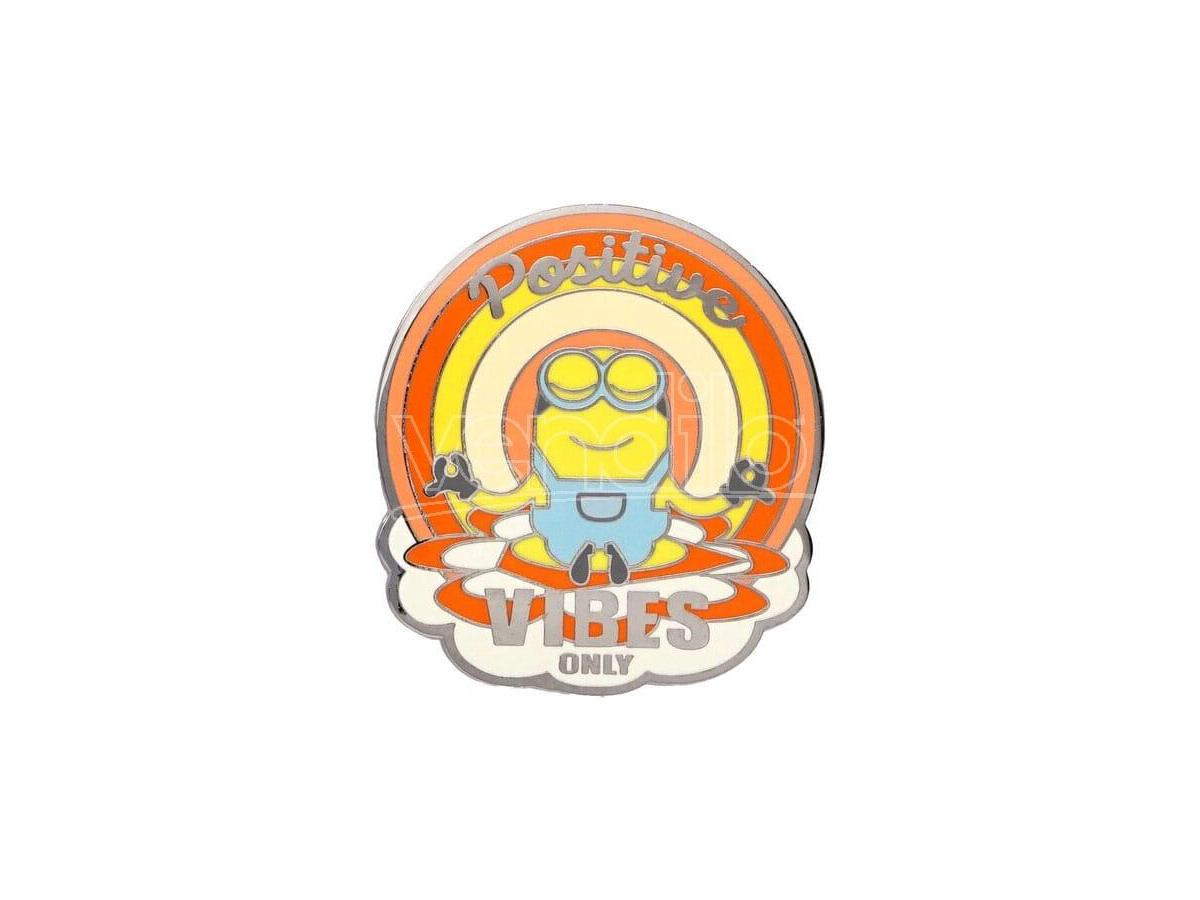 Minion More Than A Minion Spilla Badge Positive Bob Con Figure Int.