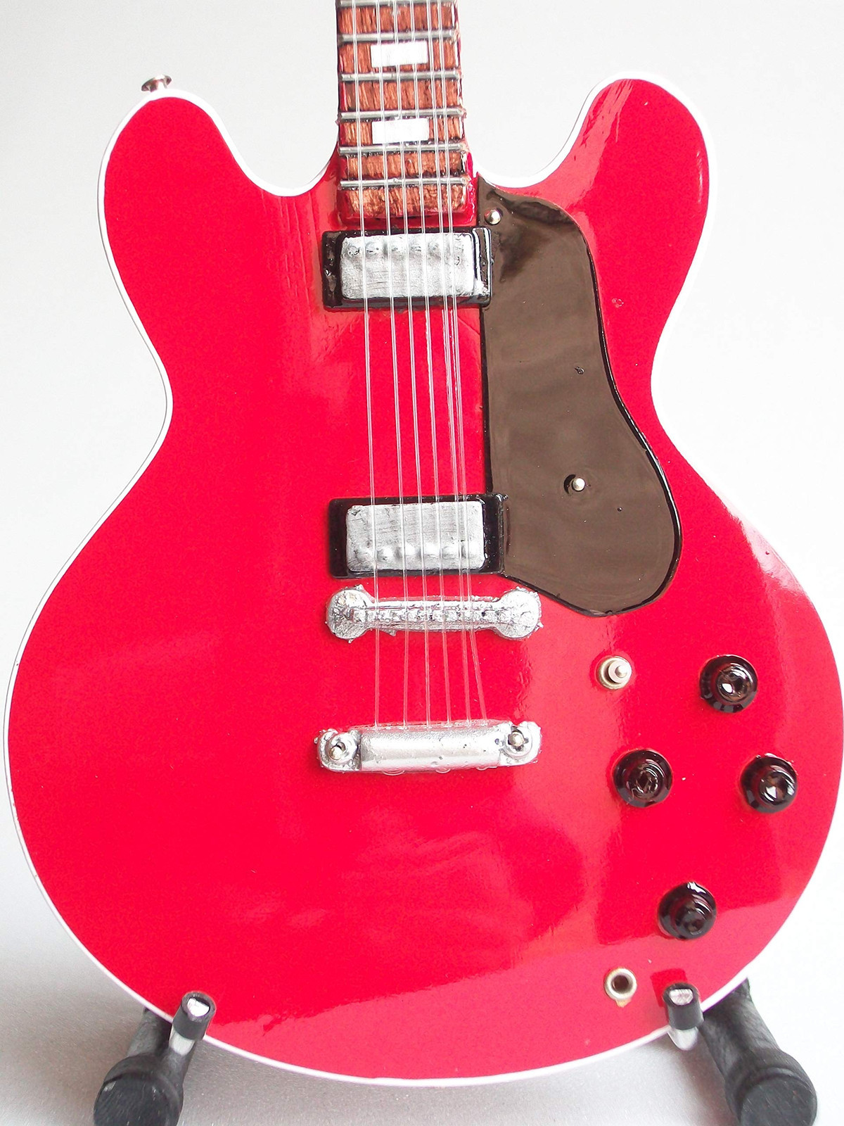 Mini Chitarra Da Collezione Replica In Legno Chuck Berry NUOVO