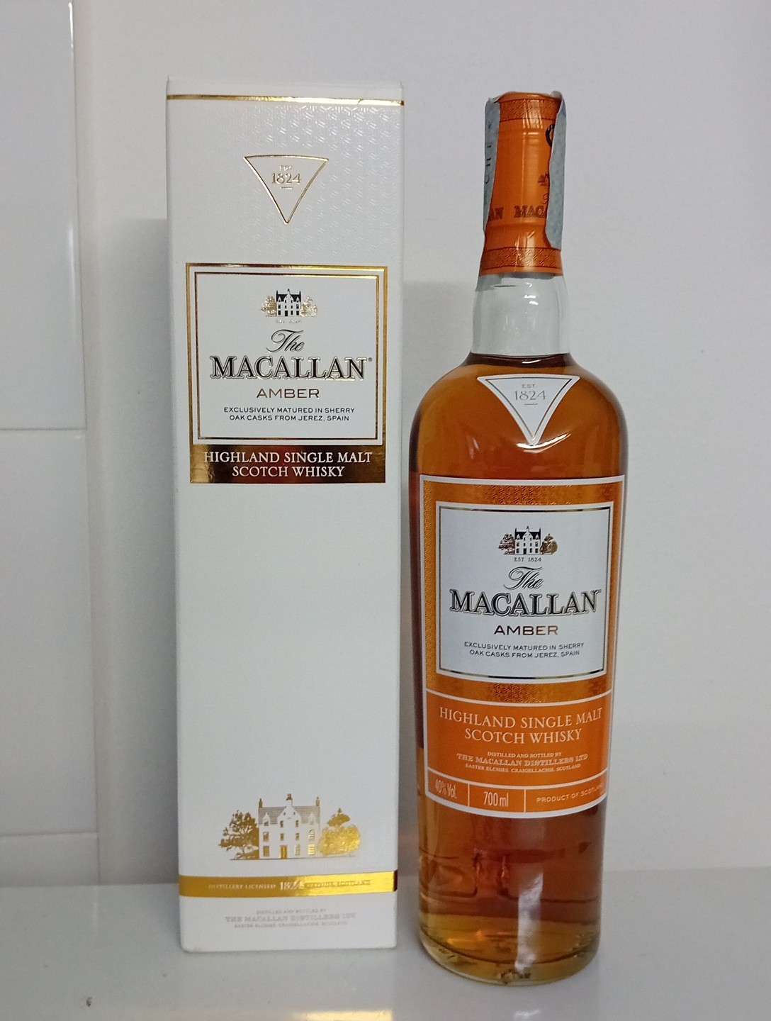 The Macallan  Amber 70 cl  40% vol  con Box