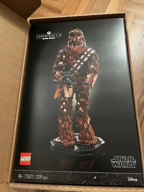 LEGO 75371 STAR WARS CHEWBACCA - New & Sealed MISB, with brown box Set RETIRED!!