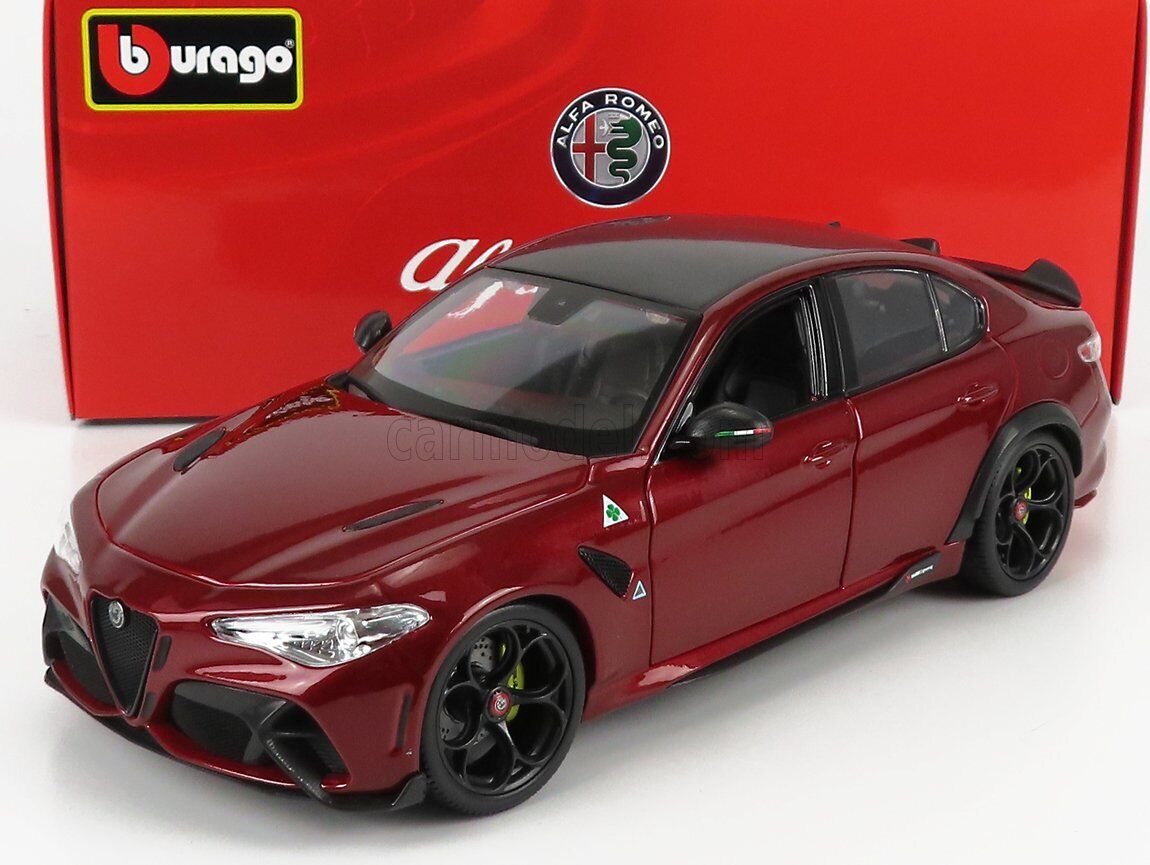 MODELLINO AUTO STATICO DIECAST ALFA ROMEO GIULIA GTA 2020 ROSSO SCALA 1/18