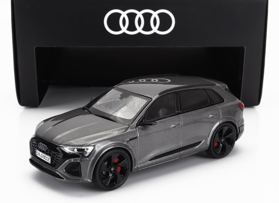 1/43 SPARK-MODEL - AUDI - Q8 E-TRON 2023 5012328631