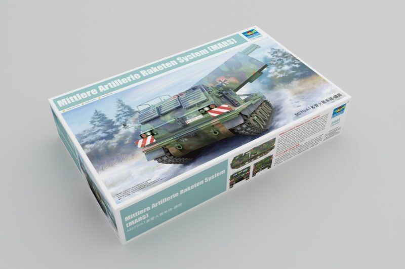 1:35 TRUMPETER KIT M270/A1 Multiple Launch Rocket System TR01046