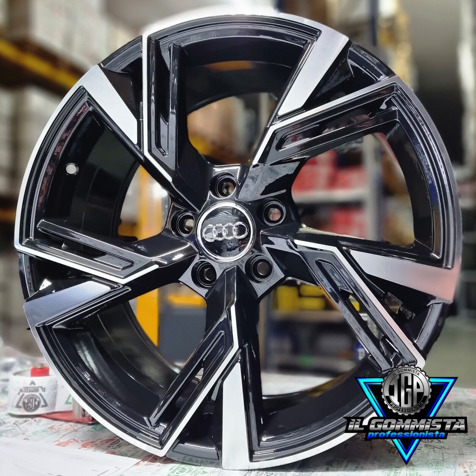 RS6 KIT 4 Cerchi In Lega 18 Compatibili con Audi Q2 Type GA + Q3 8U RSQ3 S-line