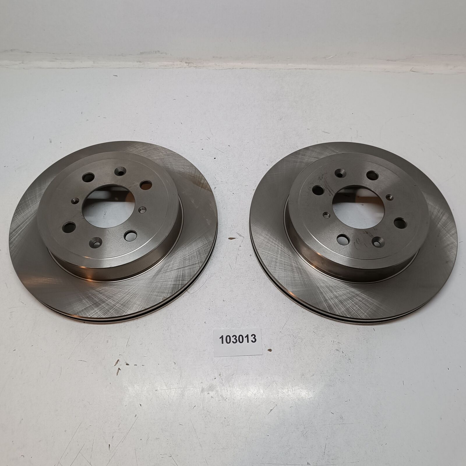 COPPIA DISCHI FRENO ANTERIORI COUPLE FRONT BRAKE DISC JAPANPARTS SUBARU JUSTY