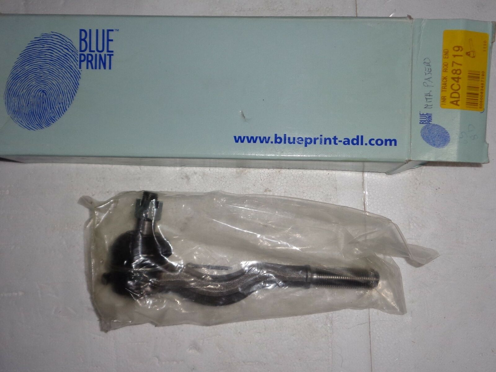 ADC48719 BLUE PRINT Testina sterzo anteriore bilaterale PER MITSUBISHI Pajero