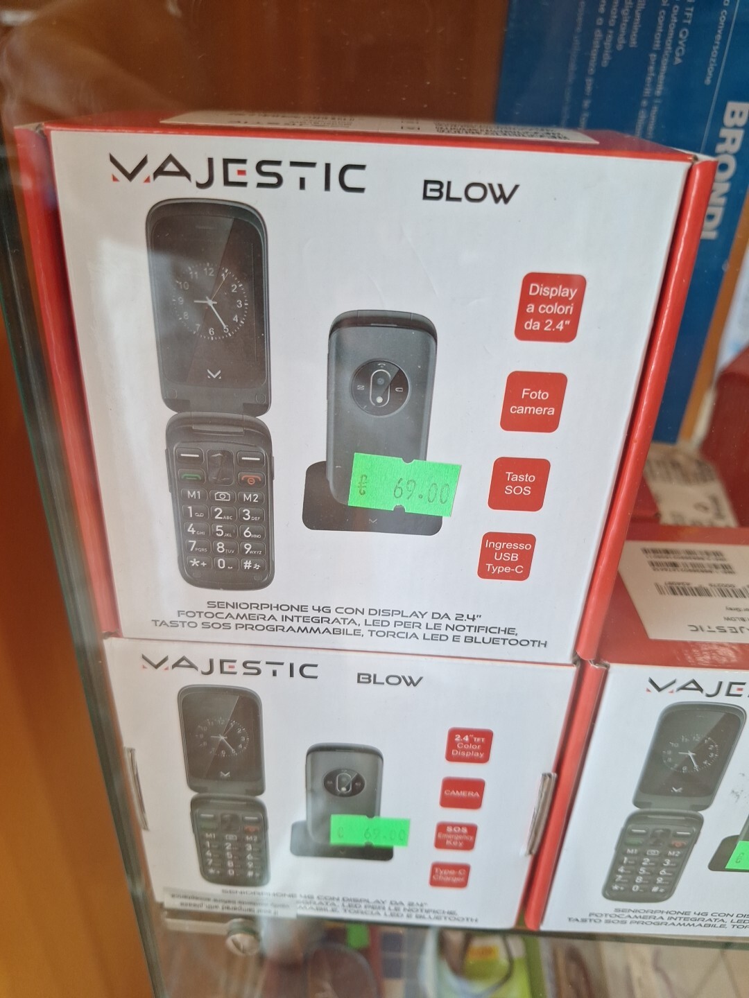 TELEFONO SENIORPHONE 4G CON DISPLAY DA 2.4” MAJESTIC BLOW
