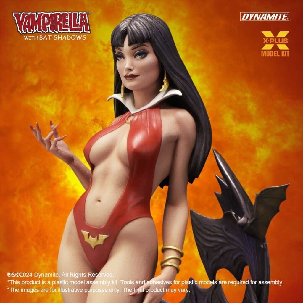 X-Plus Vampirella con ombre di pipistrello 1/8 model kit