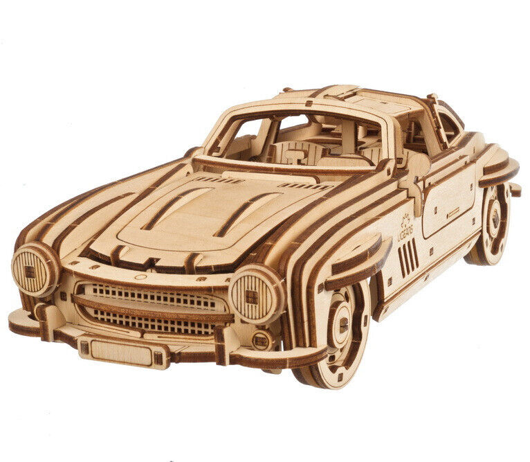 UGEARS AUTO COUPE' SPORTIVA modello in legno 262 pezzi a partire da 14 anni