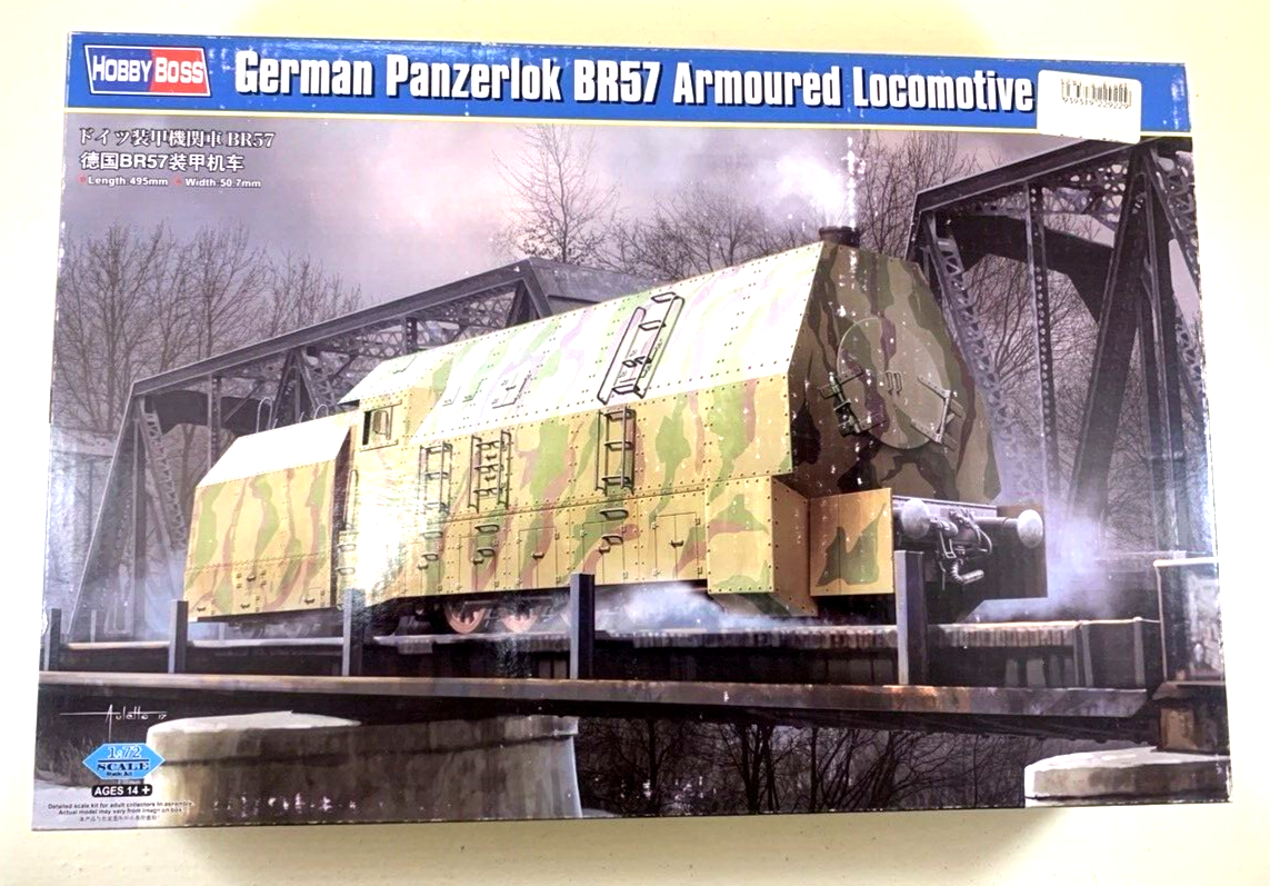 HOBBY BOSS NO. 82922 GERMAN PANZERLOK BR57 ARMOURED LOCOMOTIVE
