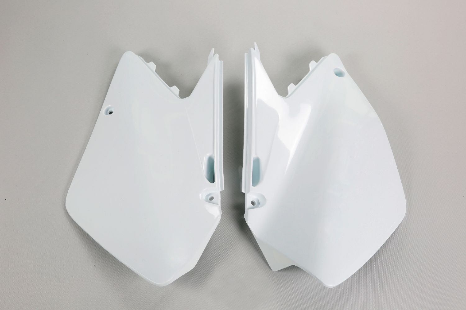 Fianchetti portanumero per Suzuki RM 125 (06-12) bianchi*