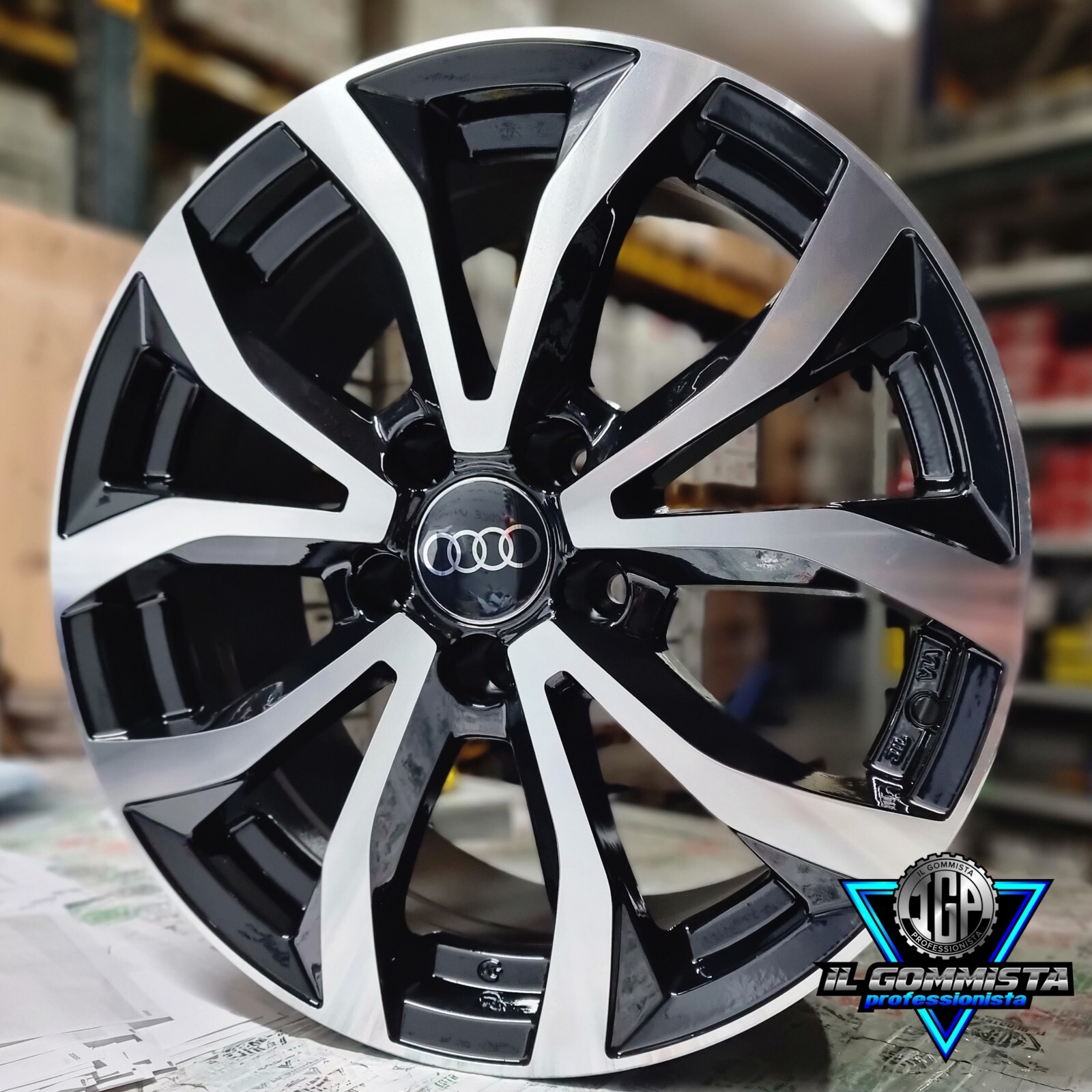 Tiger KIT 4 Cerchi In Lega 17 Compatibili con Audi A3 S3 Type 8P 8V 8YA Sportbak