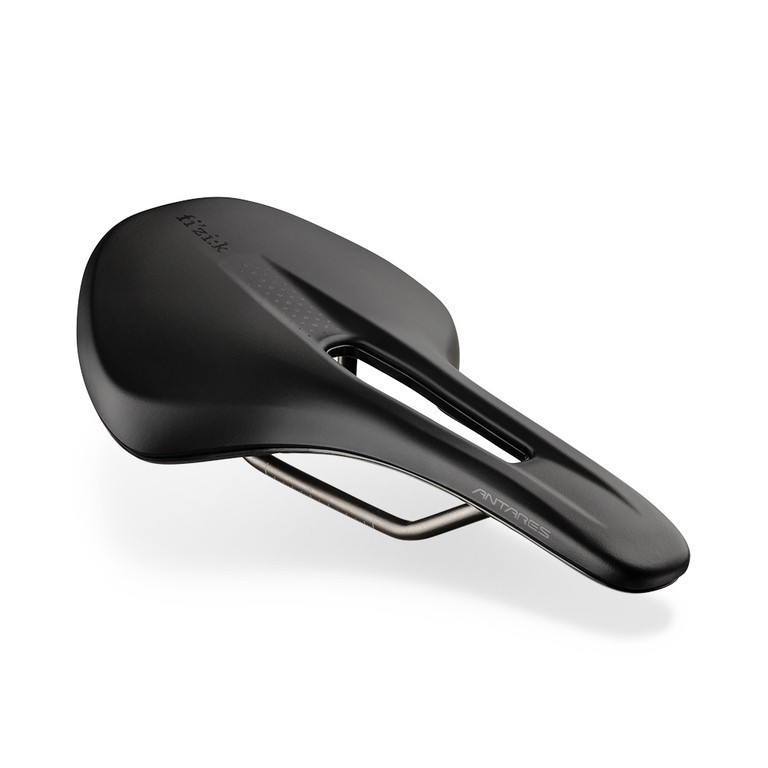 Sella FIZIK Vento Antares R3 - 150mm
