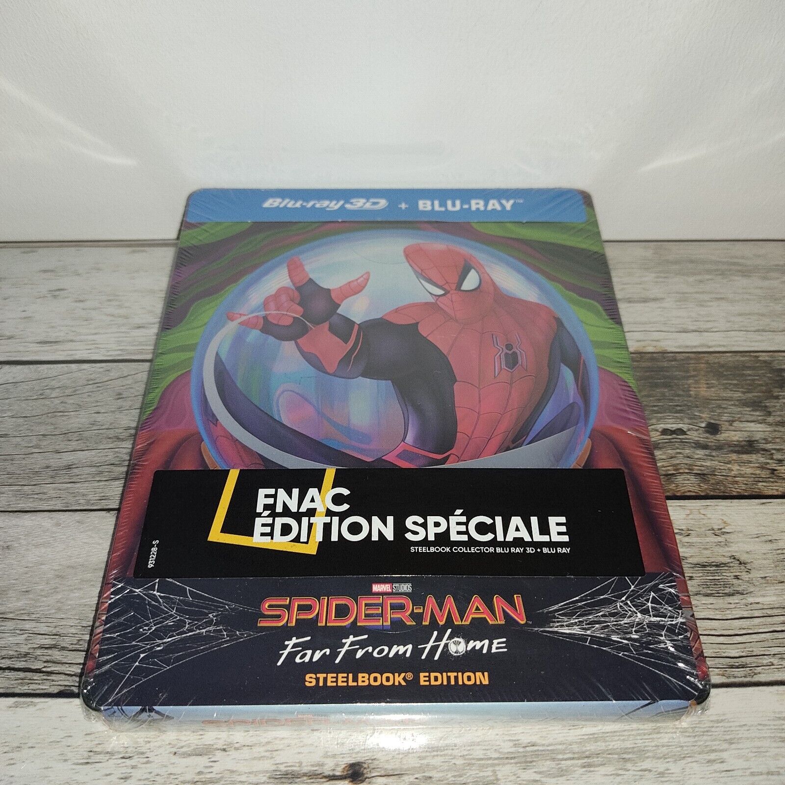 Spider-Man: Lontano Da Casa 3D STEELBOOK [3D + Blu-Ray] - NUOVO
