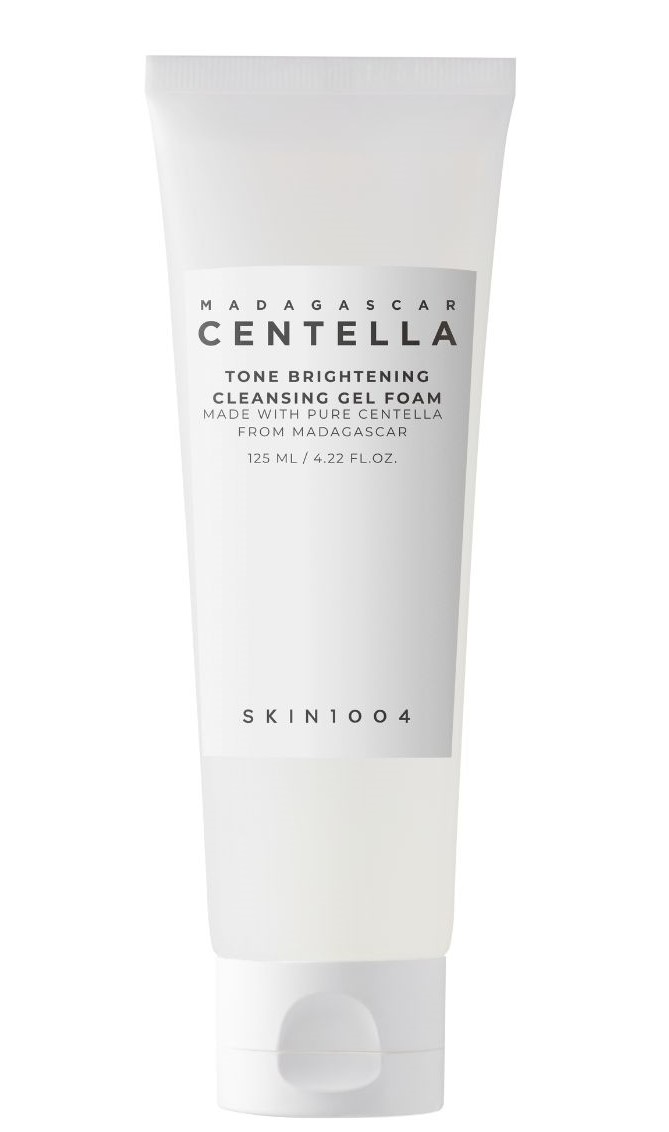 SKIN1004 Madagascar Centella Schiuma Detergente Delicatamente Esfoliante per Viso 125 ml 125 ml
