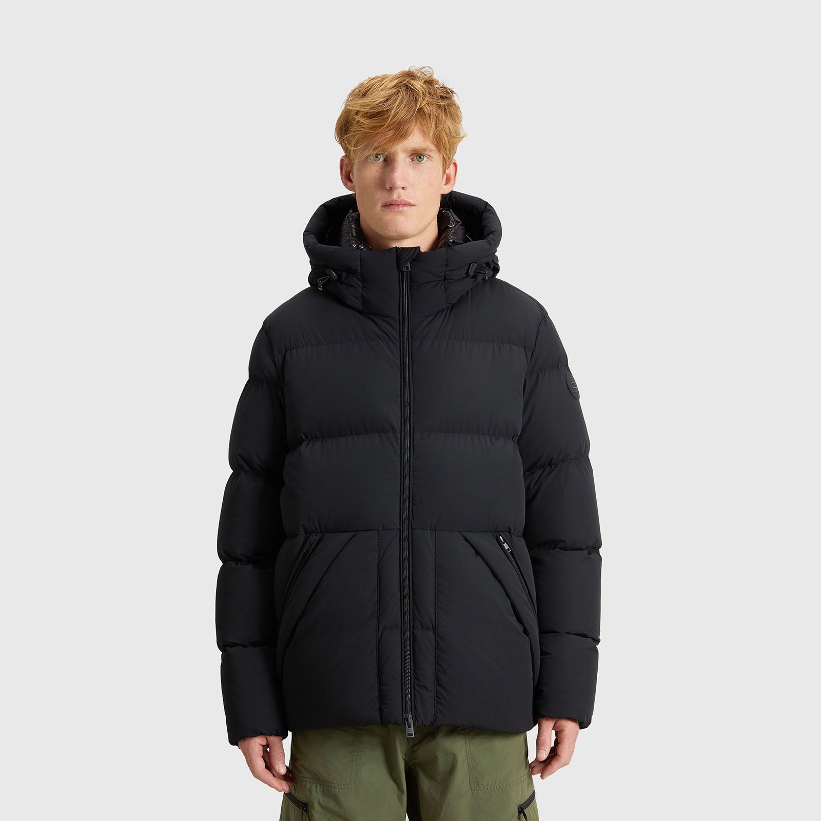 Woolrich Piumino Sierra Supreme In Nylon Elasticizzato Nero Uomo