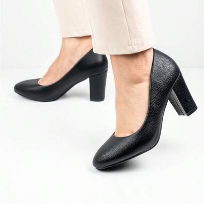 Classiche Pumps Monocromatiche, Semplici e Pratiche Multifunzionali