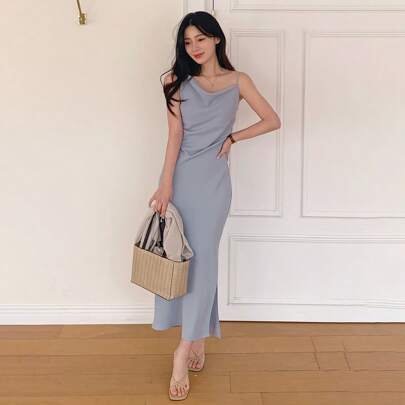 Vestito da donna, midi, aderente, con vita stretta