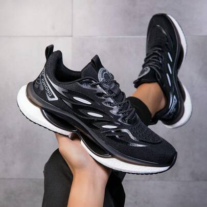 Scarpe da uomo, scarpe da donna, scarpe da corsa, scarpe casual, scarpe da trekking, scarpe bianche, scarpe estive, suole spesse.