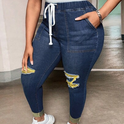 Jeans In Denim Acqua Distrutto Lavato Misura Extra Grande Con Vita Elastica, Slim Fit E Coulisse