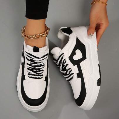 Sneakers vintage Casual Bianche e Nere da Donna