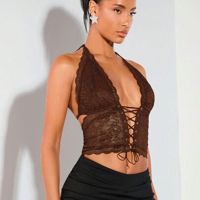Top in pizzo nero sexy, top corset, top corto, outfit per concerto country, outfit da festival rave, outfit estivi