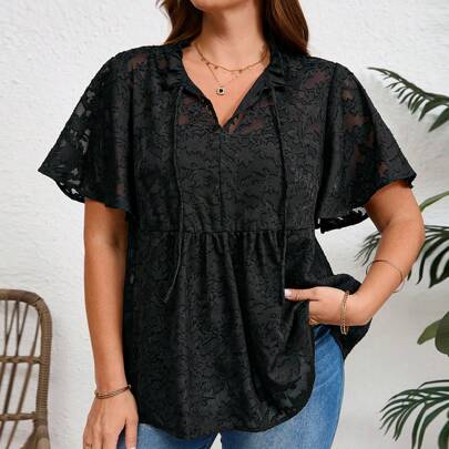 Top babydoll per donna taglie forti con applicazione floreale, maniche a volant e collo con fiocco, in tessuto jacquard, per l'estate