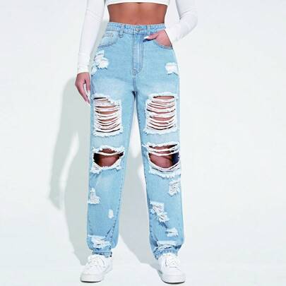 Jeans boyfriend dettaglio strappato