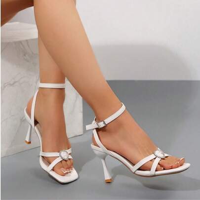 Sandali da donna stile fatina francese, nuovo design, estivi, con tacco largo, cinturini sottili, vibrazioni da fatina, sandali con tacco alto, adatti