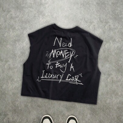 Canotta nera oversize e corta con slogan "Need Money To Buy A Luxury Car" in stile casual di strada