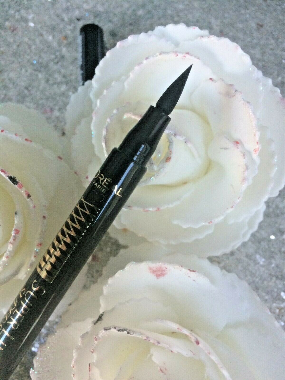 L Oreal Super Liner Superstar Feltro Eyeliner Punta Flessibile Black Nero Divino
