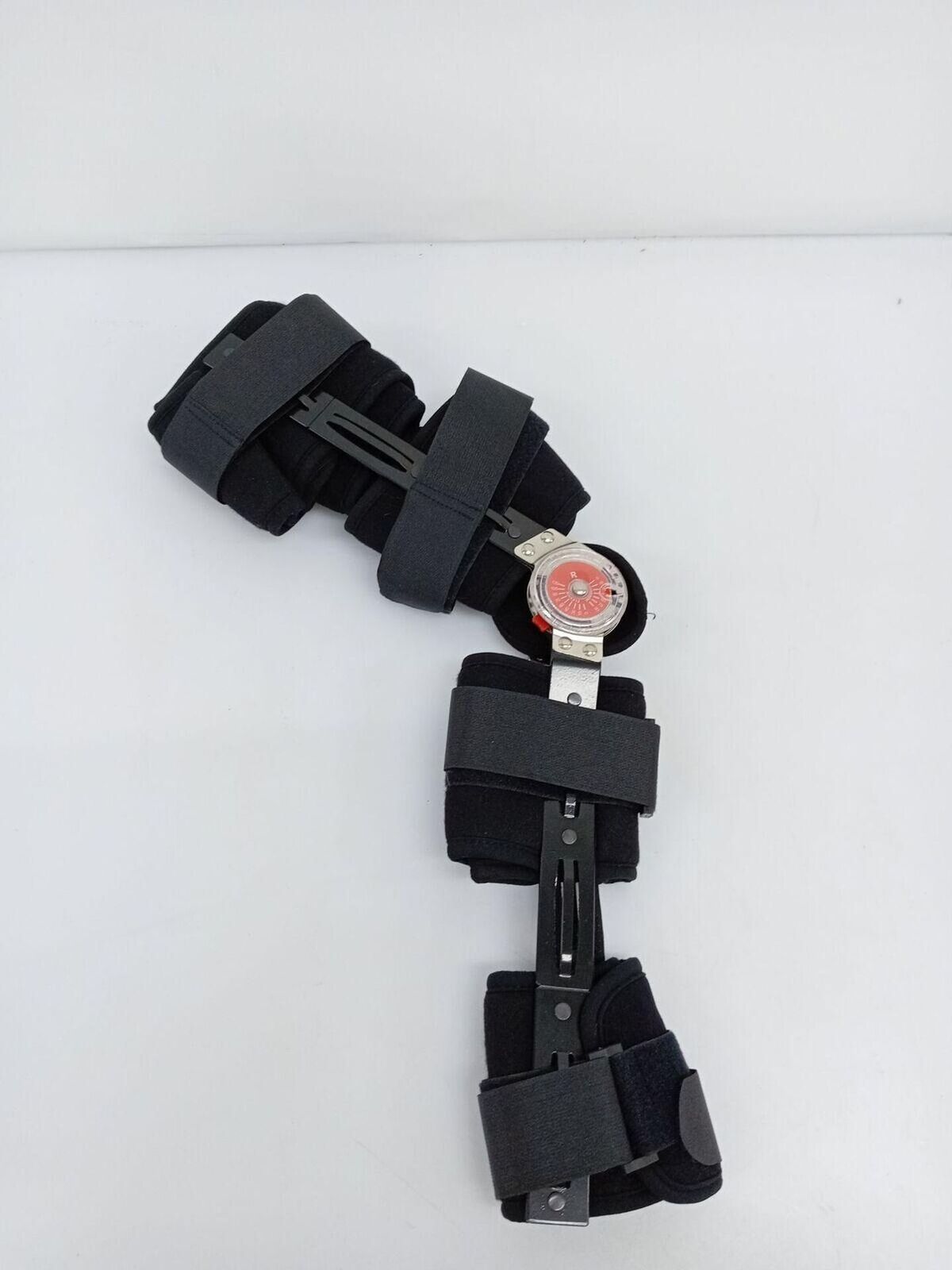Ginocchiera SOLES - elemento di chiusura in velcro rimosso dalla cintura