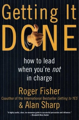 Roger Fisher Alan Sharp Getting It Done (Tascabile)