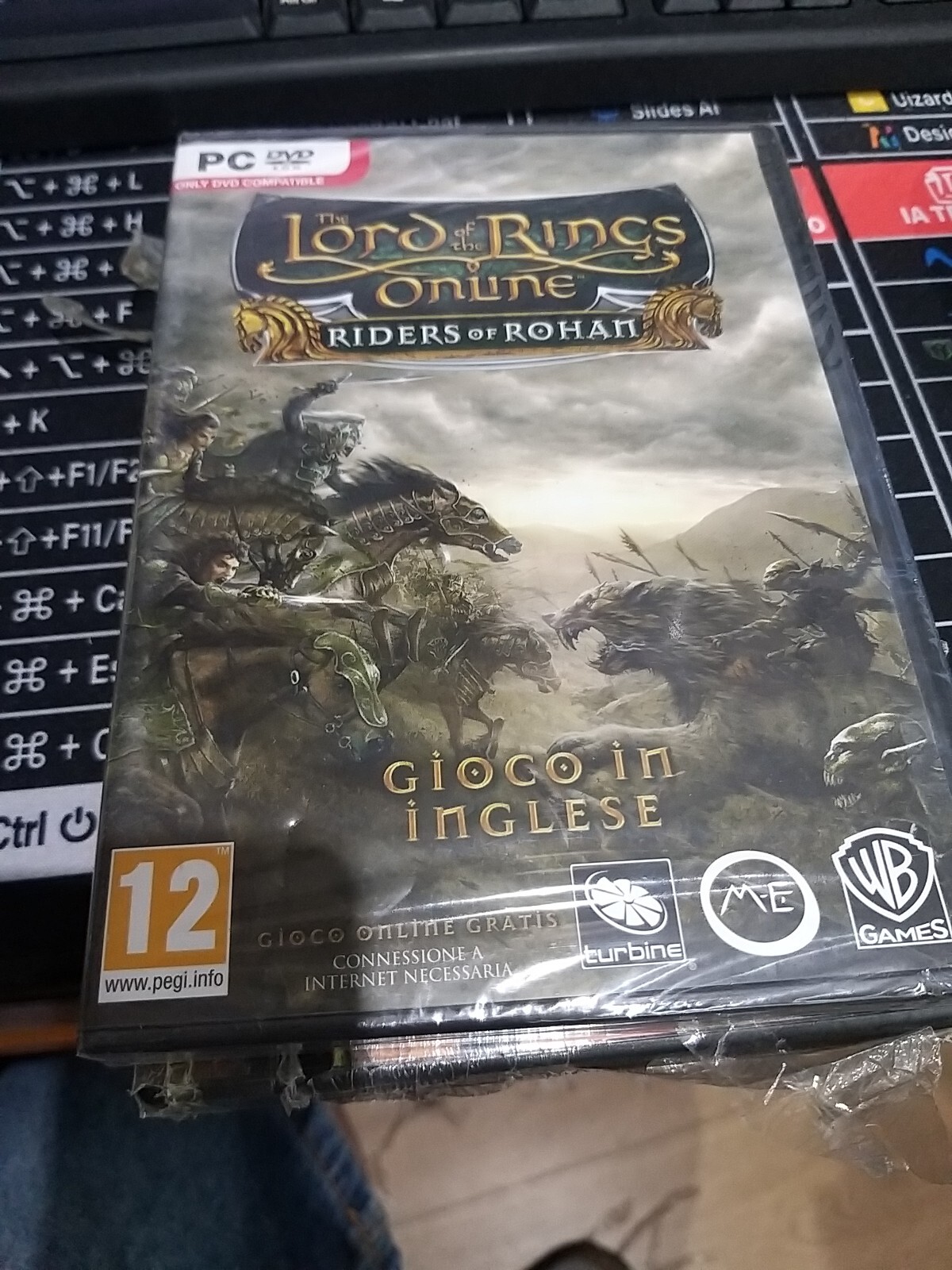 PC Gioco THE LORD OF THE RINGS RIDERS OF ROHAN ONLINE nuovo sigillato