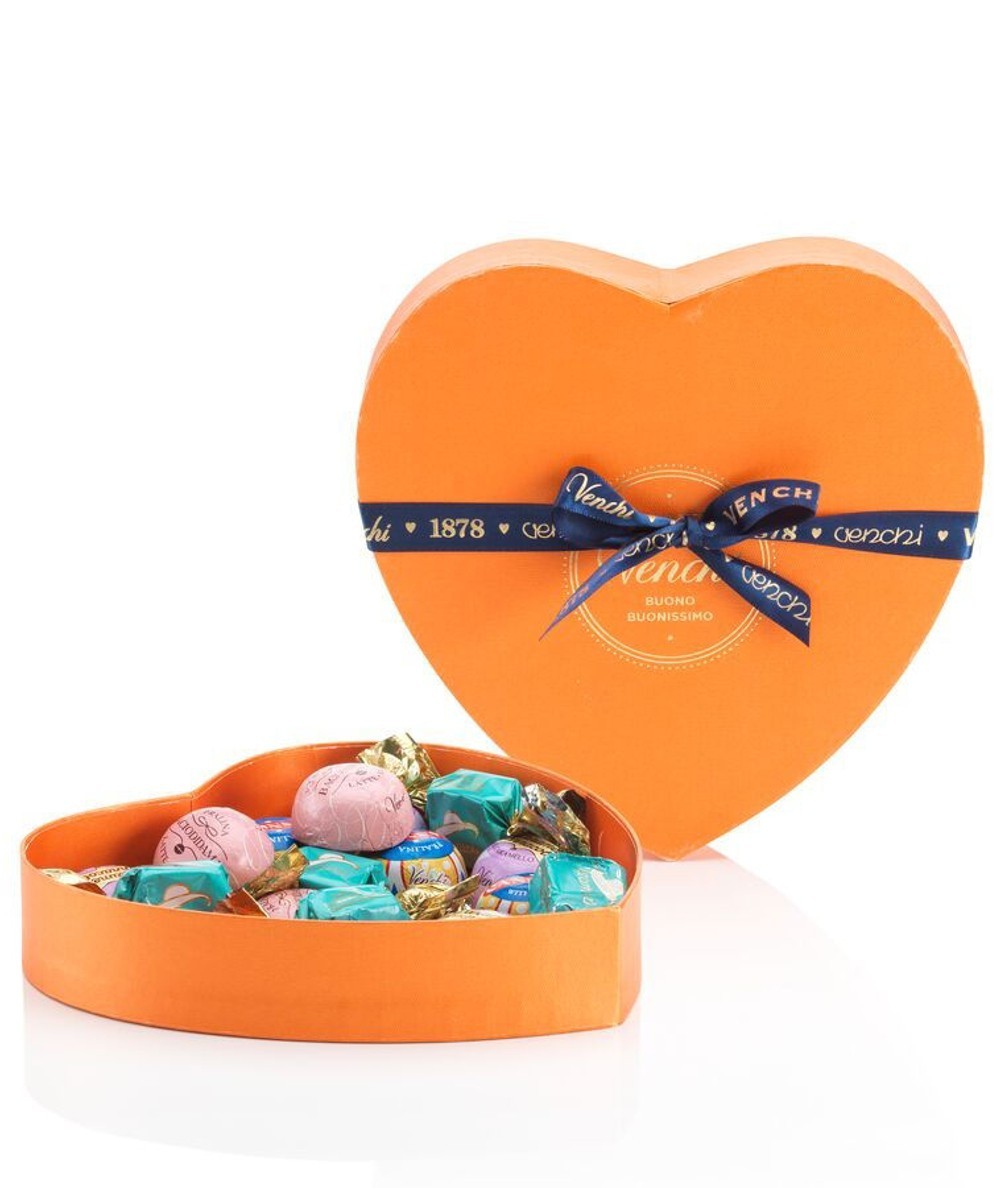CIOCCOLATINI VENCHI ASSORTITI IN SCATOLA CUORE 194 GR