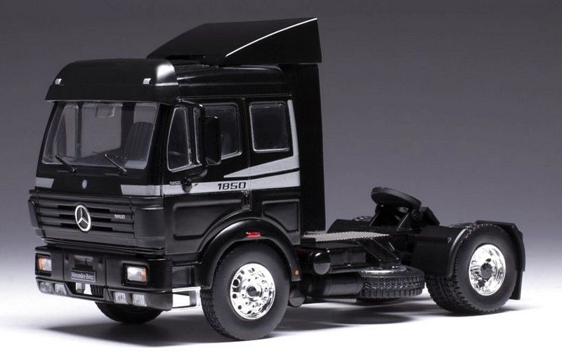 Mercedes SK II 1850 Truck 1994 Black 1:43 IXO TR156