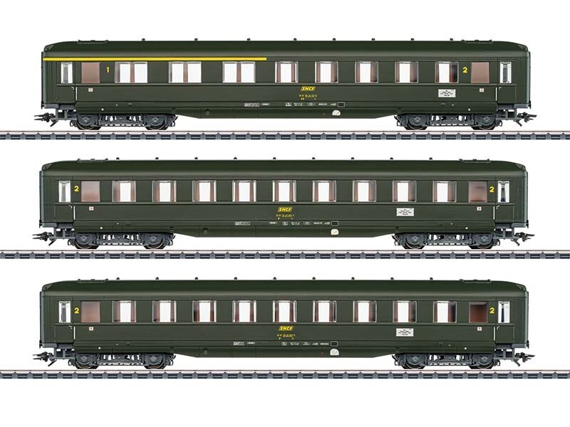MARKLIN 43230 H0 Set 3 carrozze SNCF "Skirted Passenger Cars", ep IV (AC)