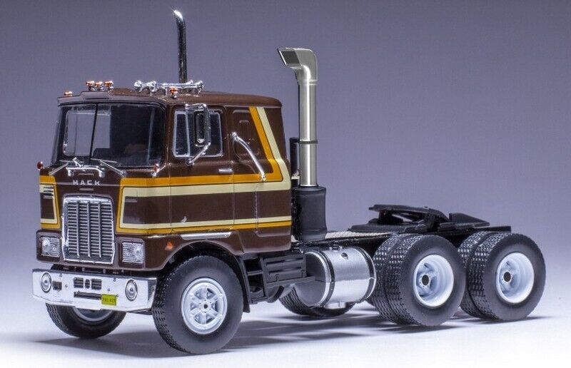 Mack Serie F 1977 Truck Brown 1:43 IXO TR191
