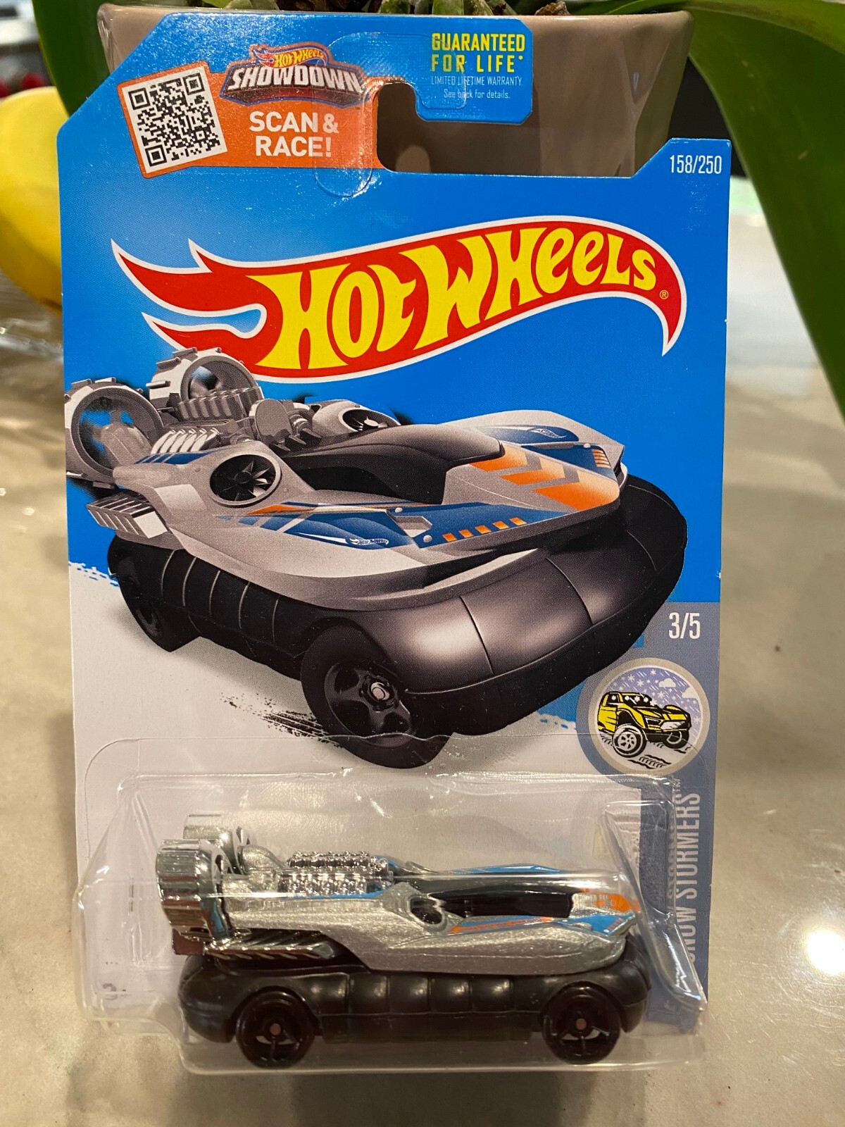 2016 Hot Wheels #158 HW Snow Stormers 3/5 HOVER STORM