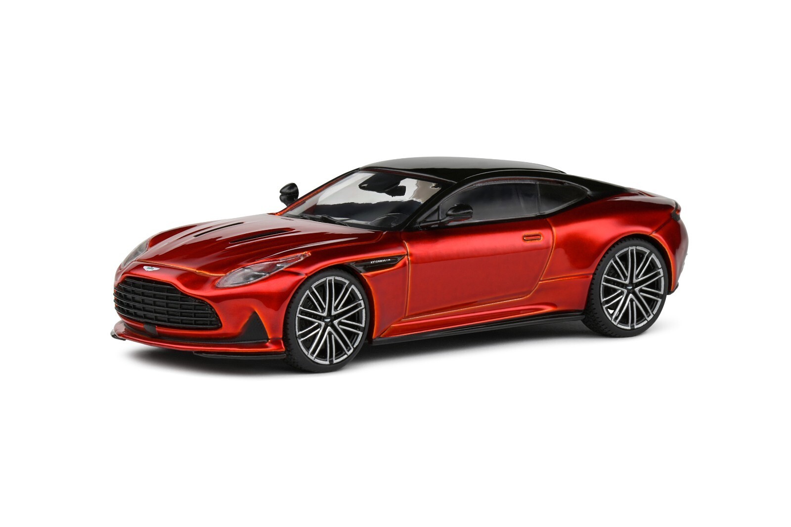 ASTON MARTIN DB12 - 2023
